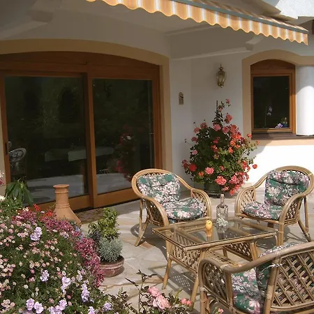 아파트호텔 Eva 3*