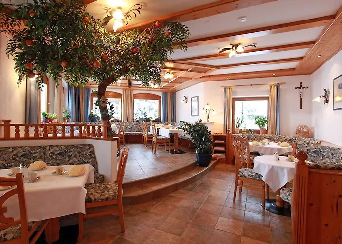 Appart hôtel Eva 3*