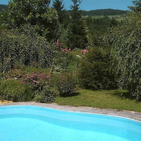 Lägenhetshotell Landhotel Eva 3*